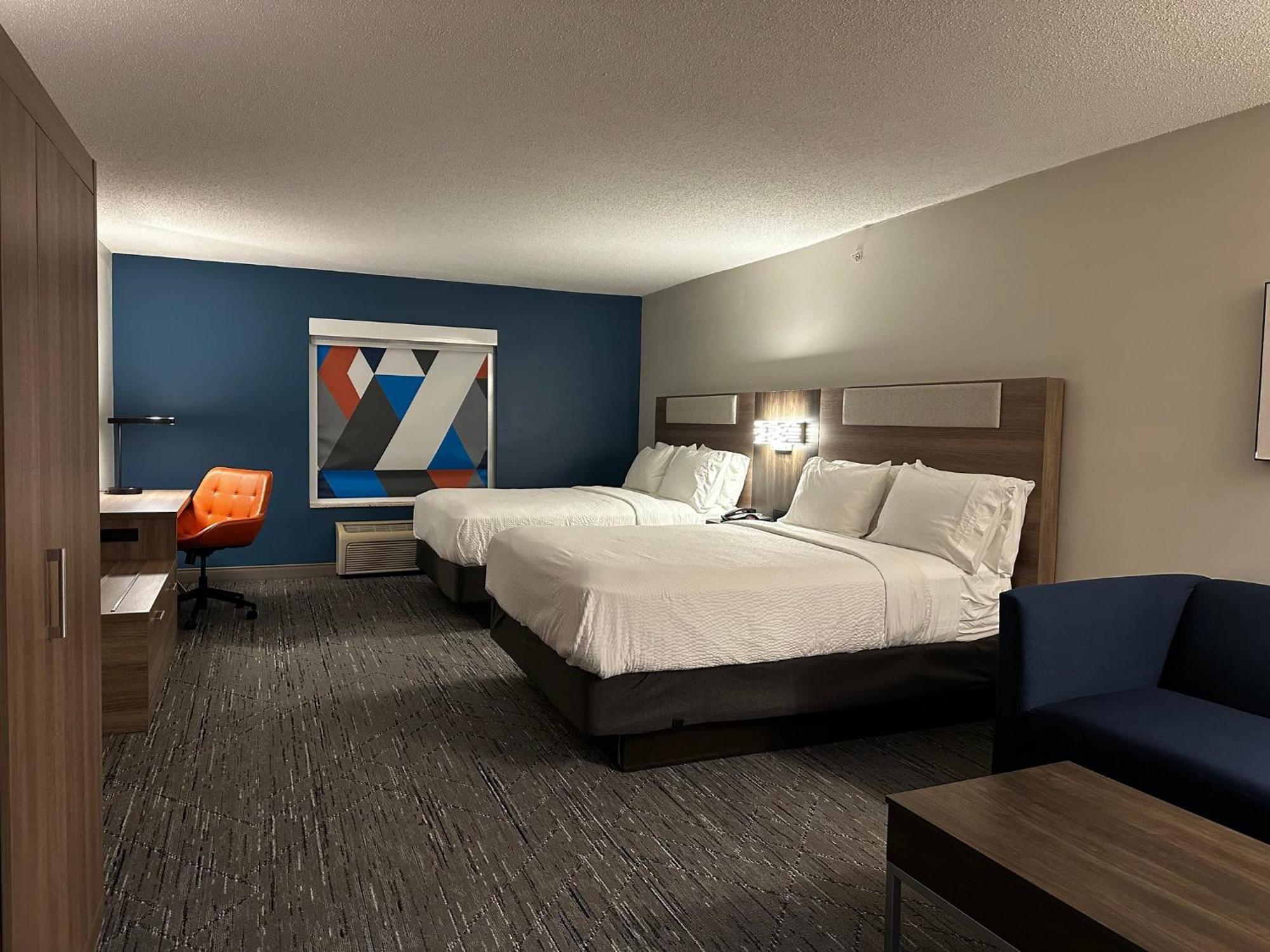 Holiday Inn Express And Suites Meriden By Ihg Exterior photo