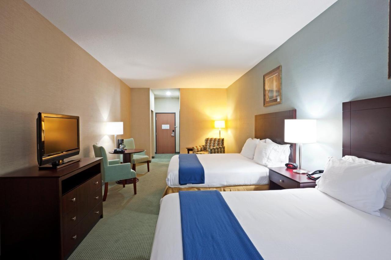 Holiday Inn Express And Suites Meriden By Ihg Exterior photo